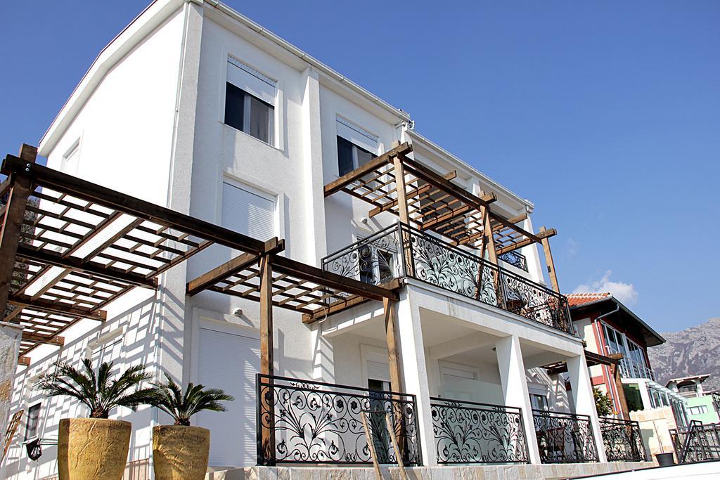 Apartments Oktopus Sutomore Exterior photo